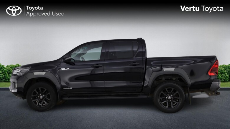 Toyota Hilux Diesel Invincible X D/Cab Pick Up 2.8 D-4D Auto
